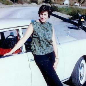 Meet your Posher, Karin